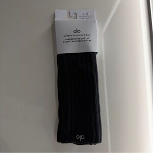 ALO Yoga Black Unisex Scrunch Socks